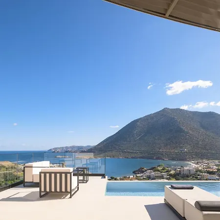 Willa Cueva Villas, With Pool, Seaviews & Close To Sea, By Thinkvilla *
