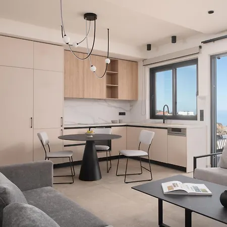 Cueva Villas, With Pool, Seaviews & Close To Sea, By Thinkvilla Willa *