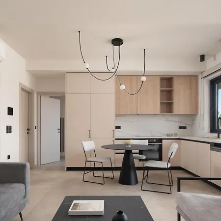 Cueva Villas, With Pool, Seaviews & Close To Sea, By Thinkvilla Willa