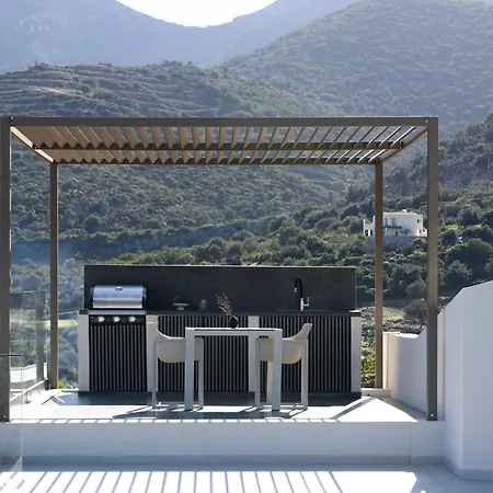 Willa Cueva Villas, With Pool, Seaviews & Close To Sea, By Thinkvilla