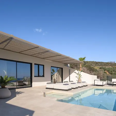 Cueva Villas, With Pool, Seaviews & Close To Sea, By Thinkvilla