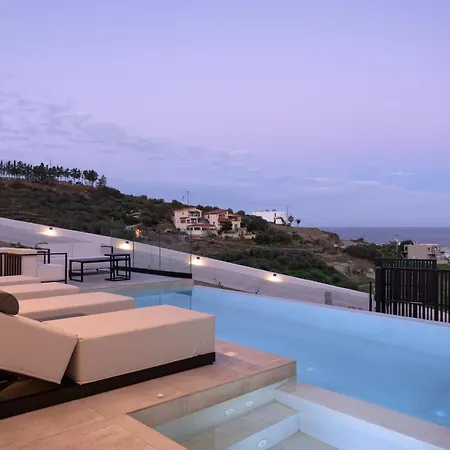 Willa Cueva Villas, With Pool, Seaviews & Close To Sea, By Thinkvilla